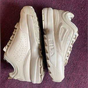 FILA SNEAKERS - SIZE 6 1/2 WMN'S